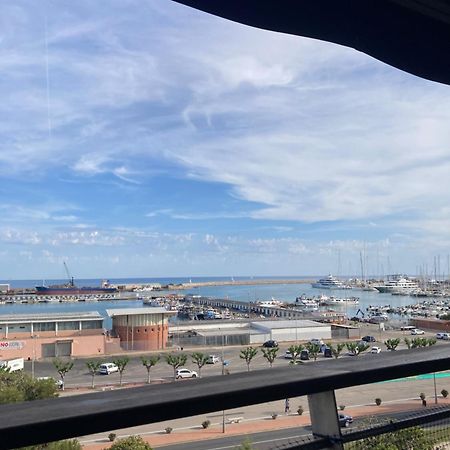 Beach Apartment Vilanova i la Geltrú Exteriör bild