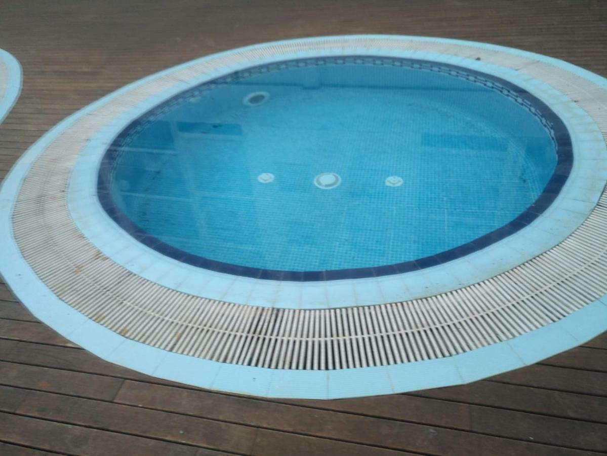 Beach Apartment Vilanova i la Geltrú Exteriör bild